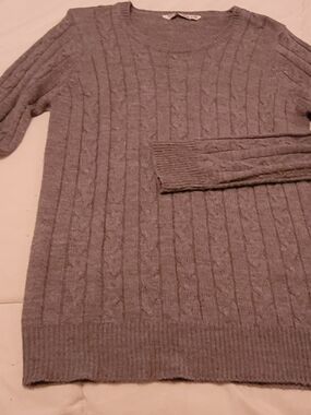 Bluenotes Women's Gray Cable Knit Sweater